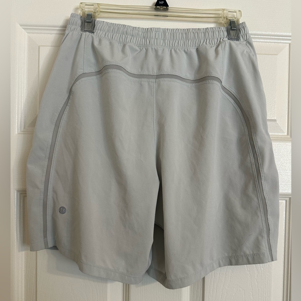 Lululemon Seal Grey Pace Breaker Shorts lined Size Small
